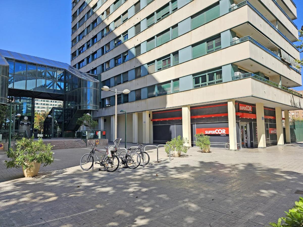 Apartamentos Las Ciencias B Валенсия Экстерьер фото